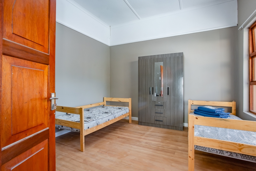 To Let 4 Bedroom Property for Rent in Wellington Central Western Cape